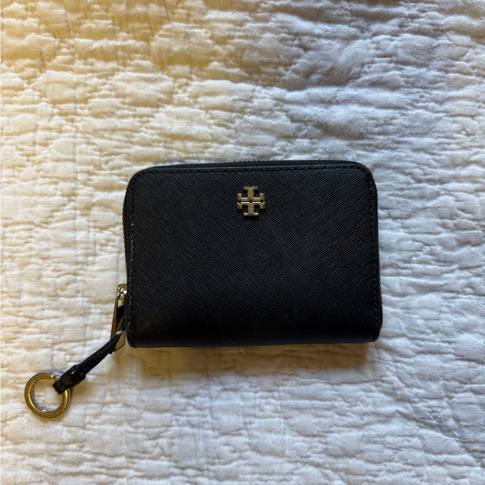 Tory Burch Black Leather Zip Wallet